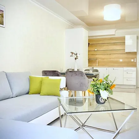 Sea View With Free Parking