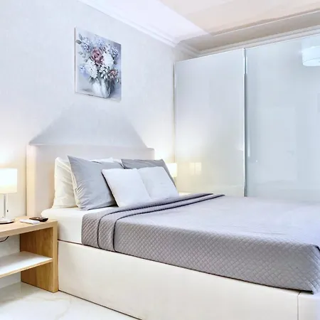 Sea View With Free Parking Πομόριε